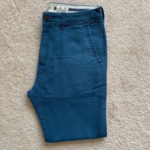 Abercrombie & Fitch Men's Skinny Chino Blue Pants